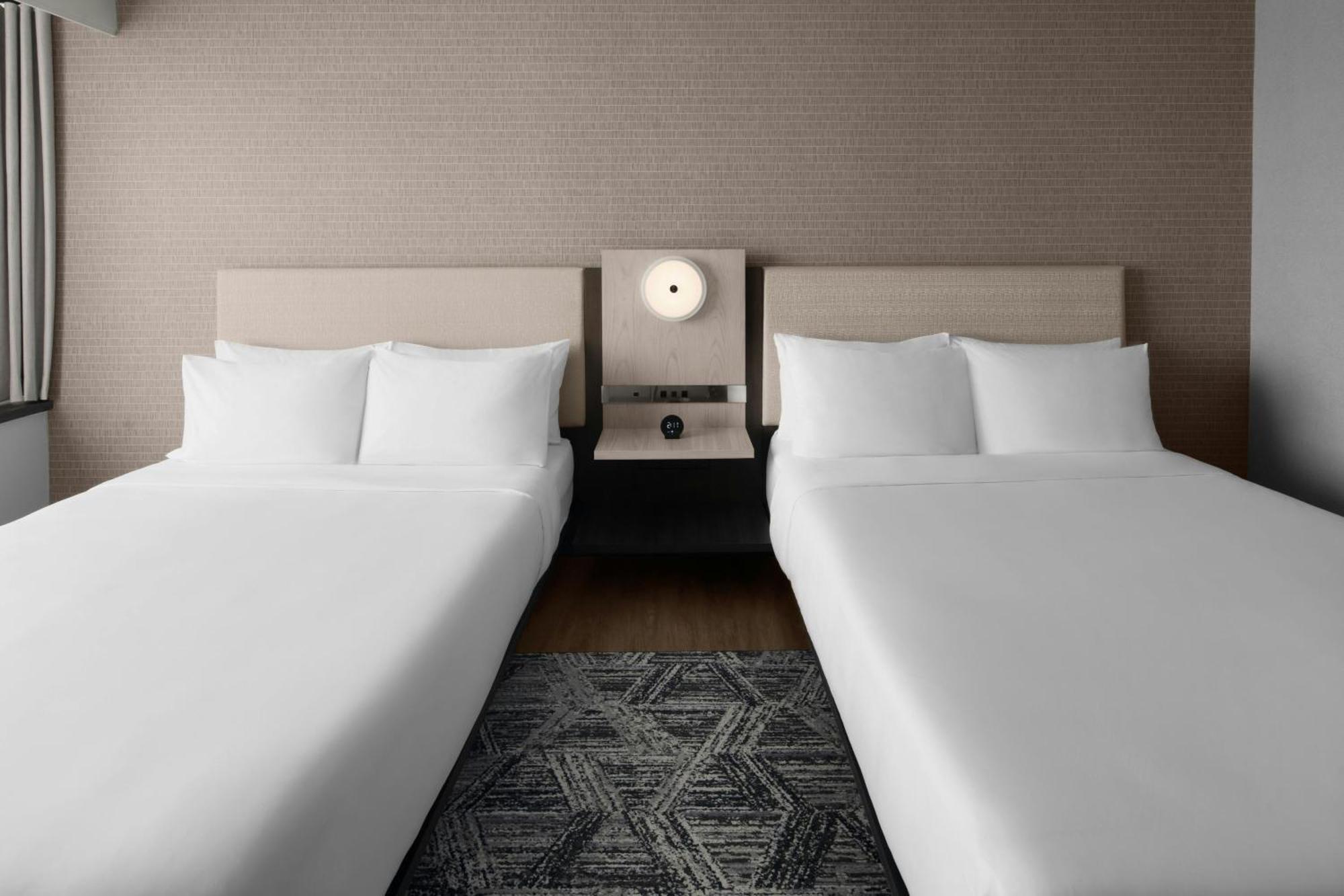 The National Landing Hotel Crystal City Арлингтън Екстериор снимка