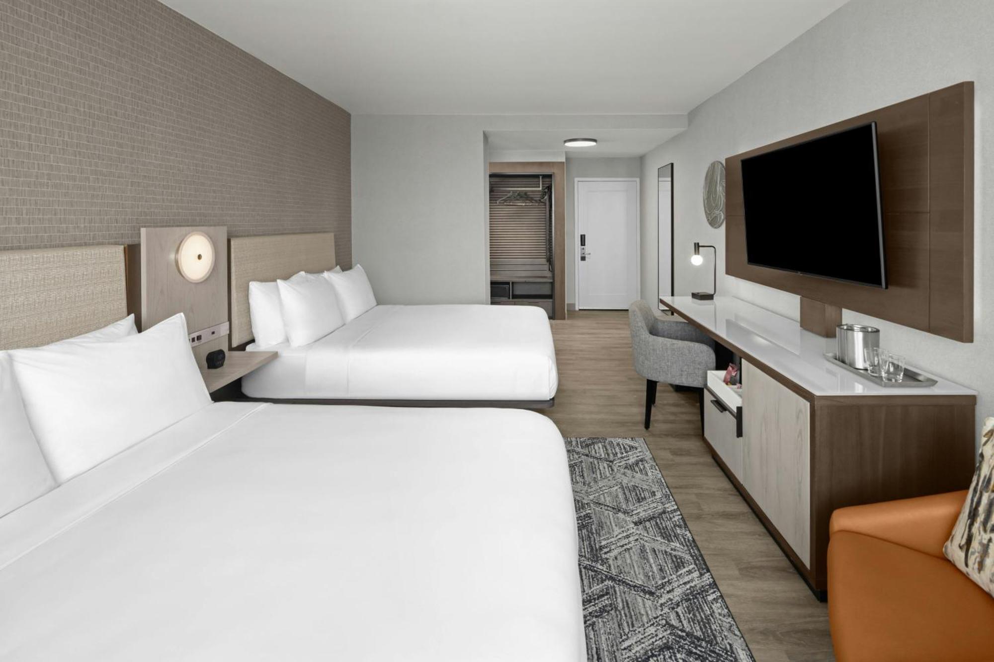The National Landing Hotel Crystal City Арлингтън Екстериор снимка